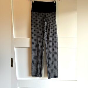 Lululemon high waisted straight leg pant